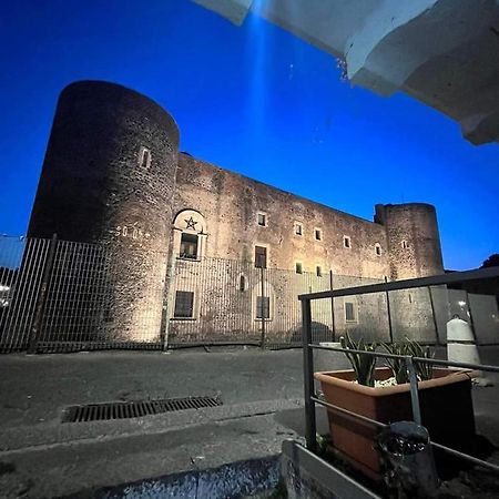 La Piccola Grotta Ursino Catânia Exterior foto