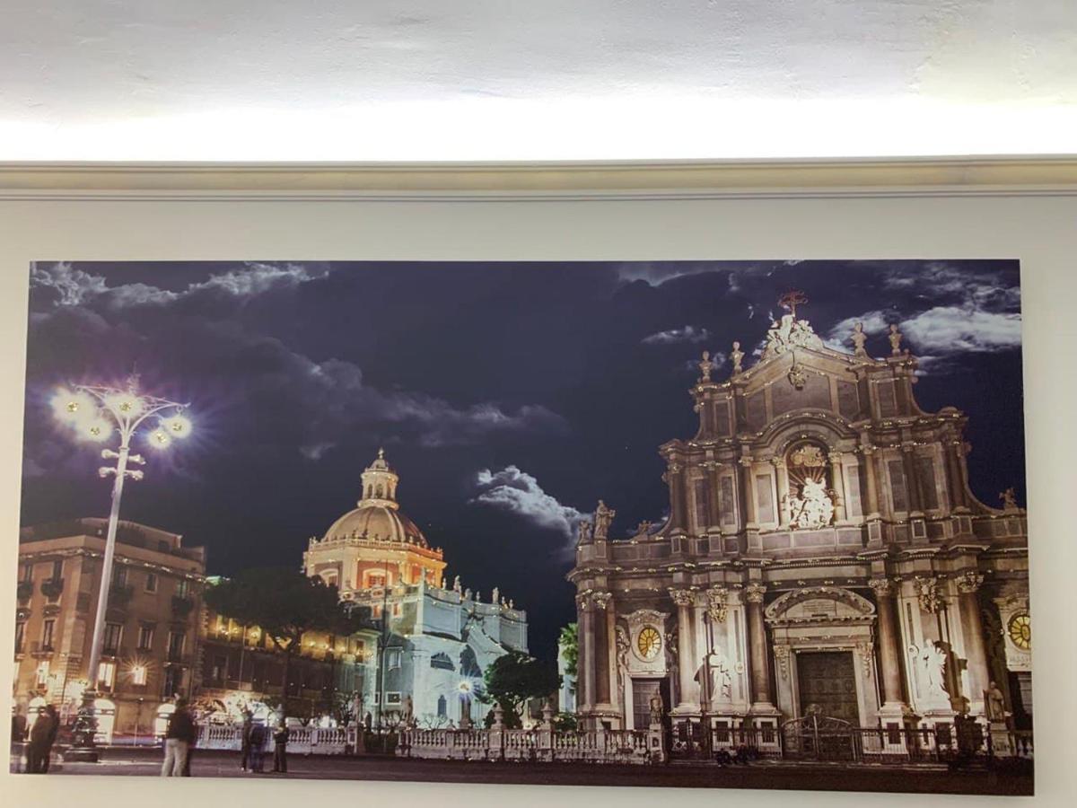 La Piccola Grotta Ursino Catânia Exterior foto