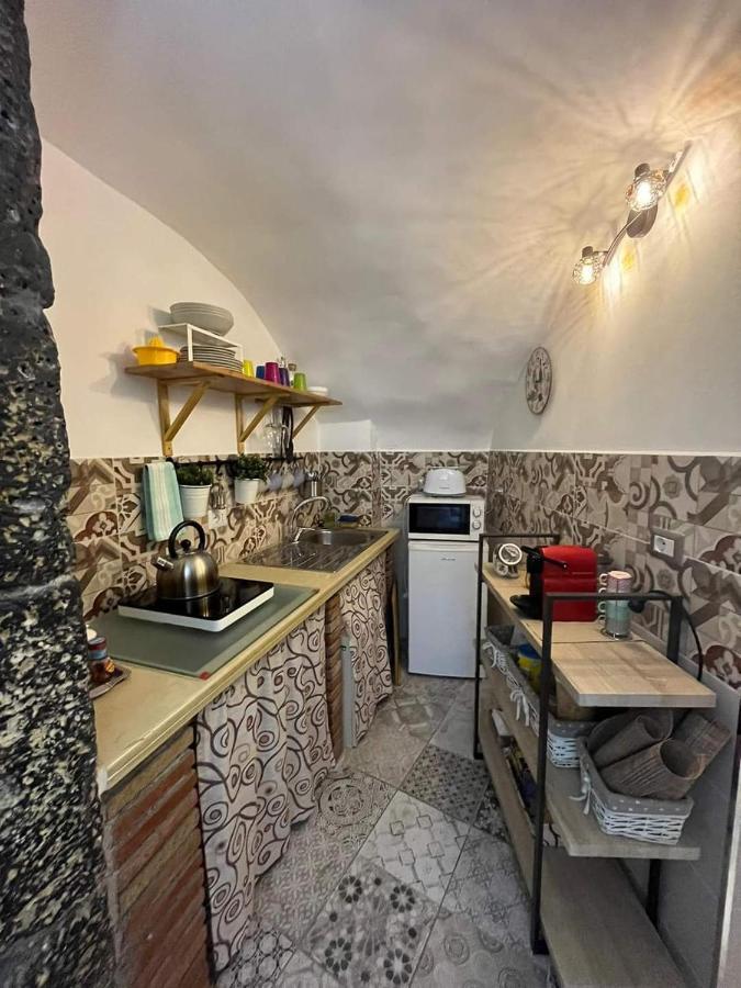 La Piccola Grotta Ursino Catânia Exterior foto